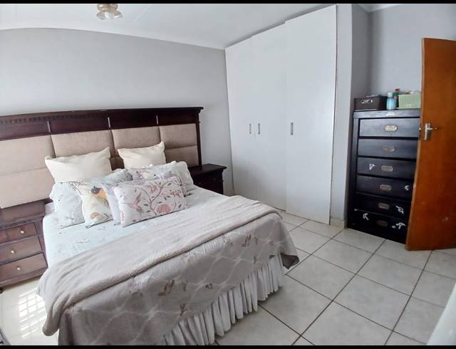 2 BEDROOM HOUSE FOR SALE IN SASOLBURG EXT 1